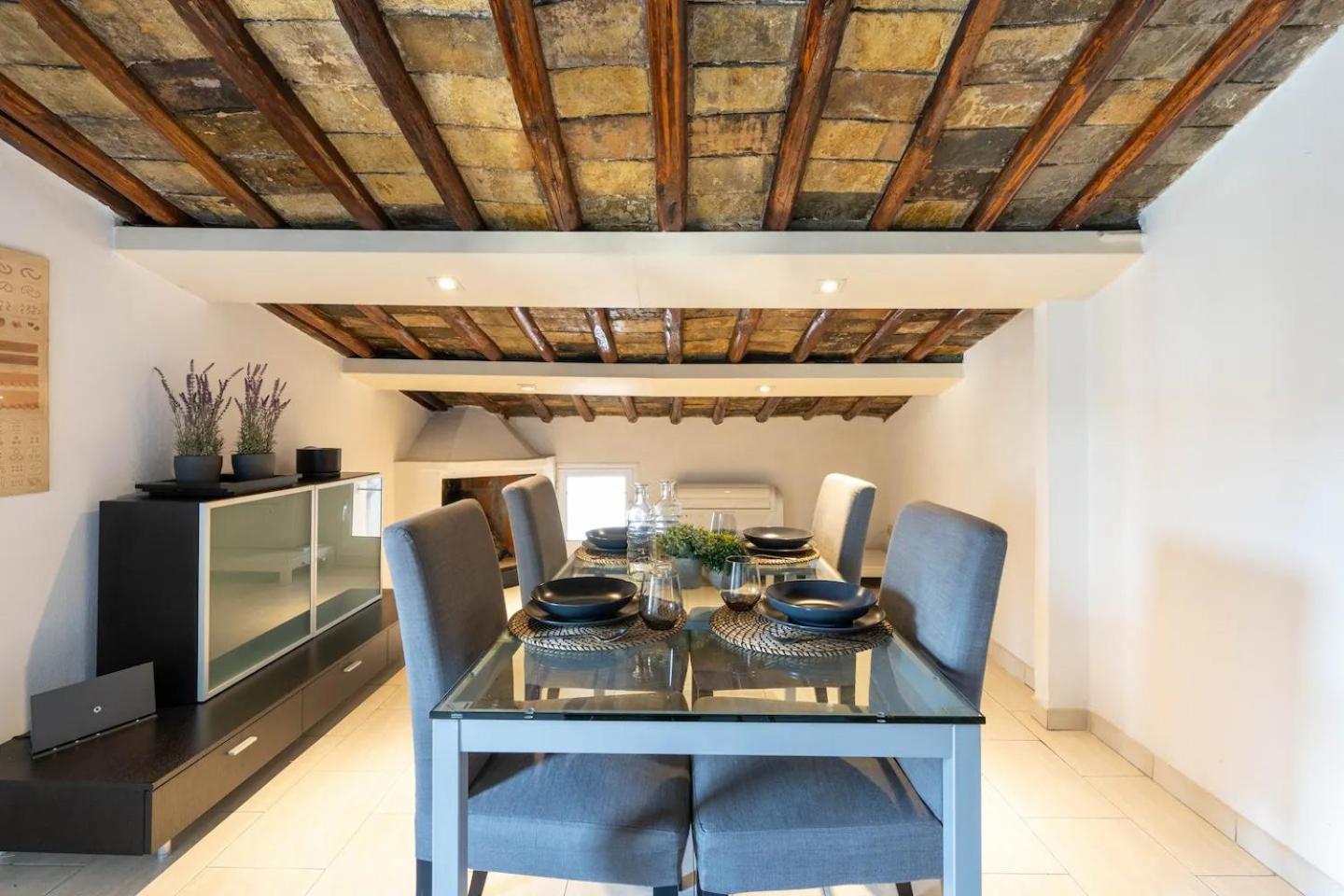 Apartment 15 Min From Piazza Venezia Skyline Sanctuary In Trastevere Rom